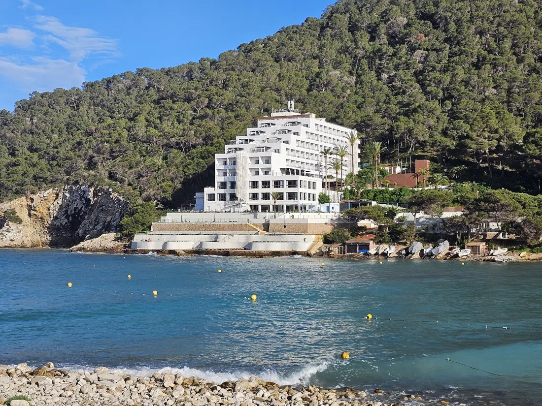 Cala Llonga fishing jetty, 伊比萨