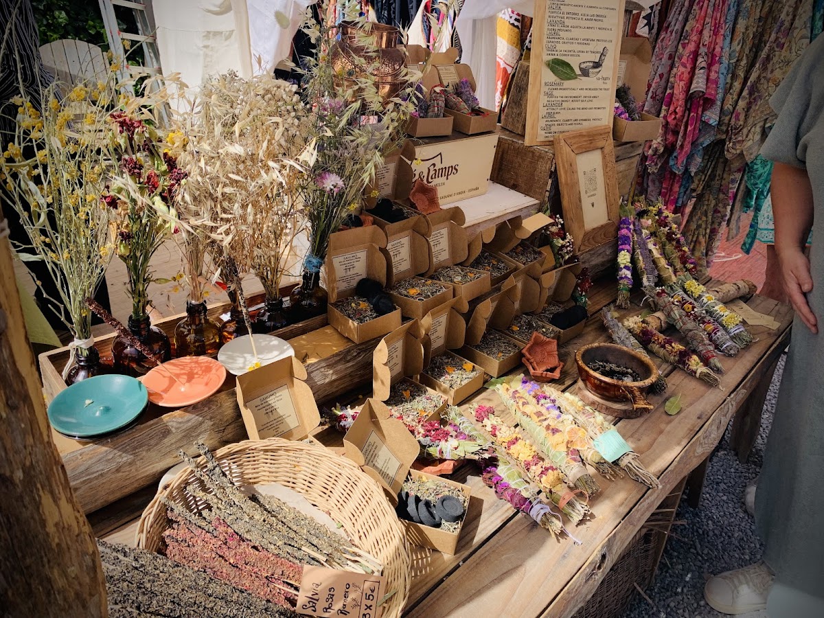 Las Dalias — photo 3